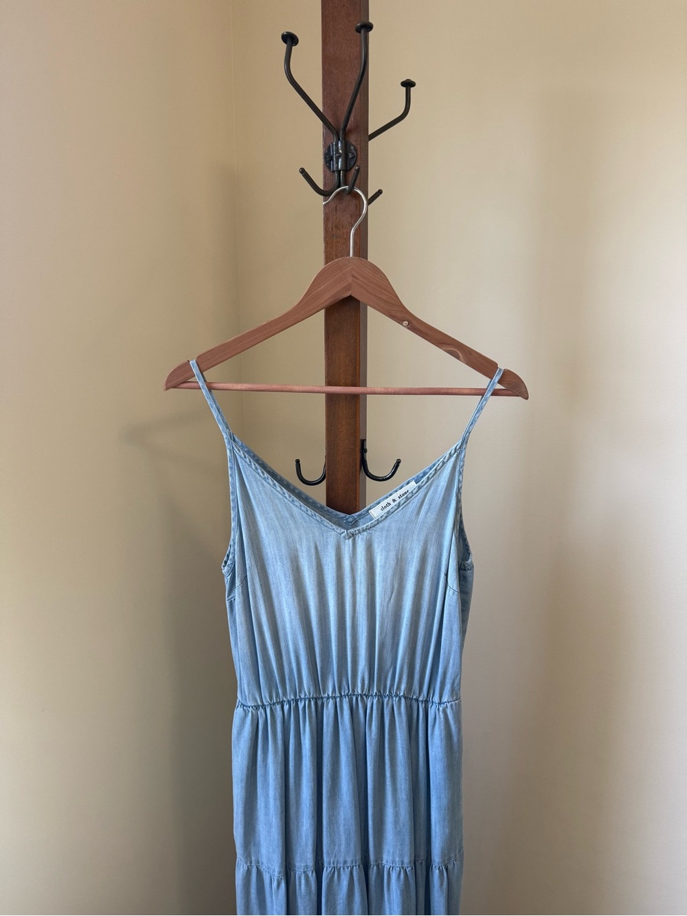 cloth & stone Light Blue V-Neck Tiered Maxi Dress - Picture 2 of 5